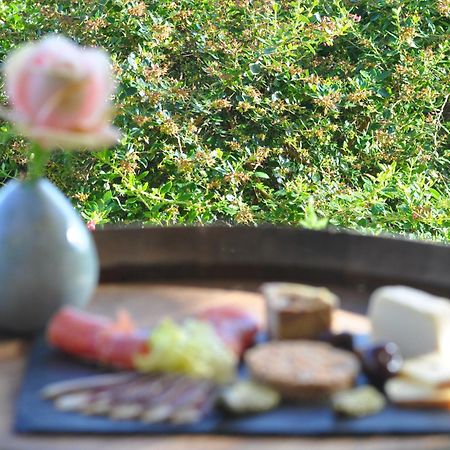 Le Lion D'Or En Perigord Bed and Breakfast Mauzac-et-Grand-Castang Εξωτερικό φωτογραφία