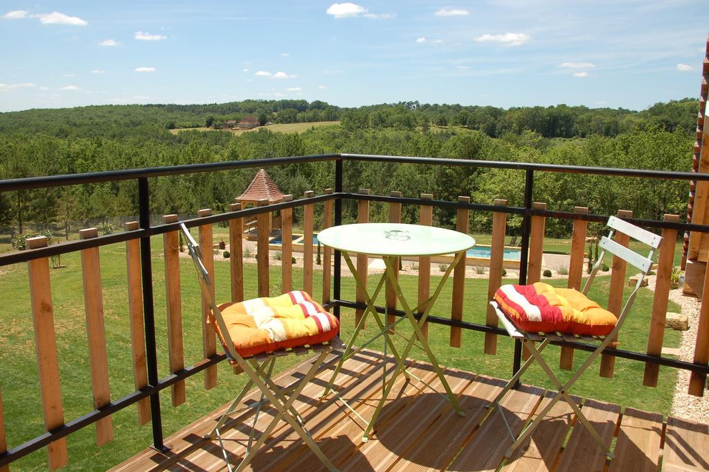 Le Lion D'Or En Perigord Bed and Breakfast Mauzac-et-Grand-Castang Δωμάτιο φωτογραφία