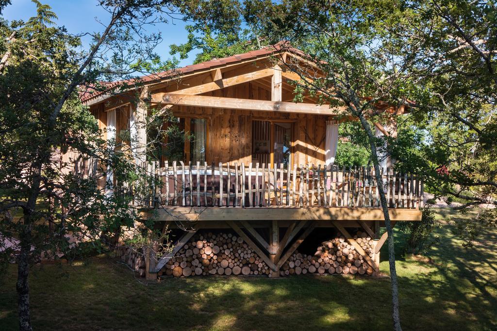 Le Lion D'Or En Perigord Bed and Breakfast Mauzac-et-Grand-Castang Εξωτερικό φωτογραφία